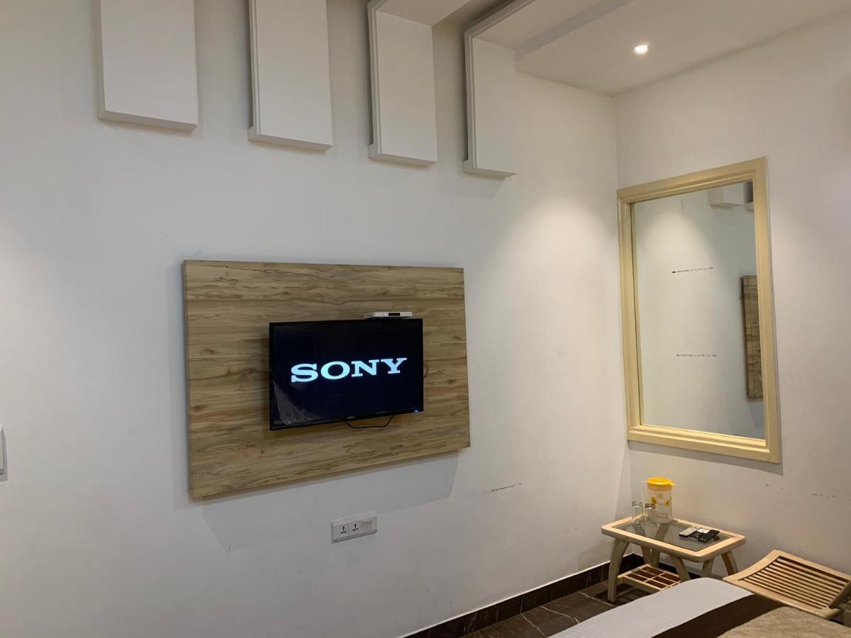 Hotel Sb Residency Amritsar Esterno foto