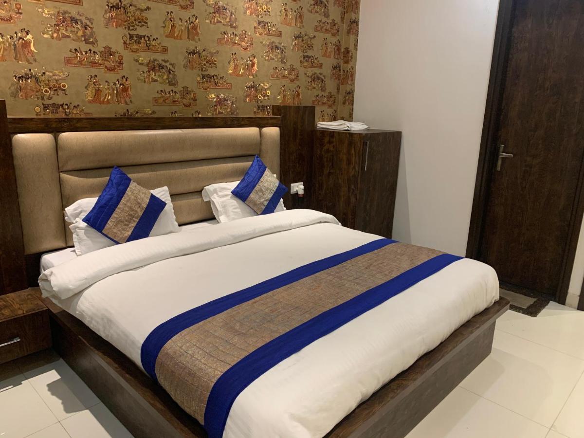 Hotel Sb Residency Amritsar Esterno foto