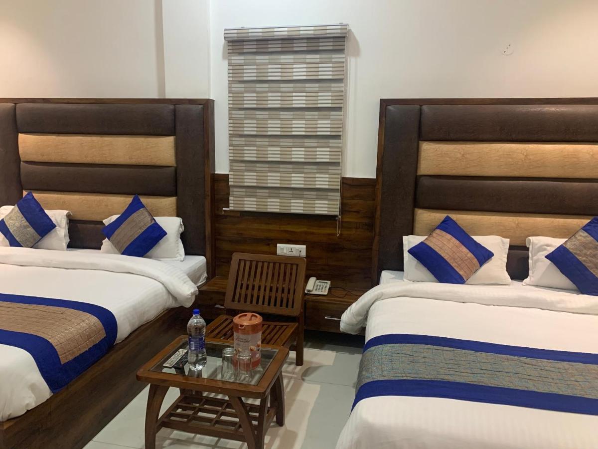 Hotel Sb Residency Amritsar Esterno foto