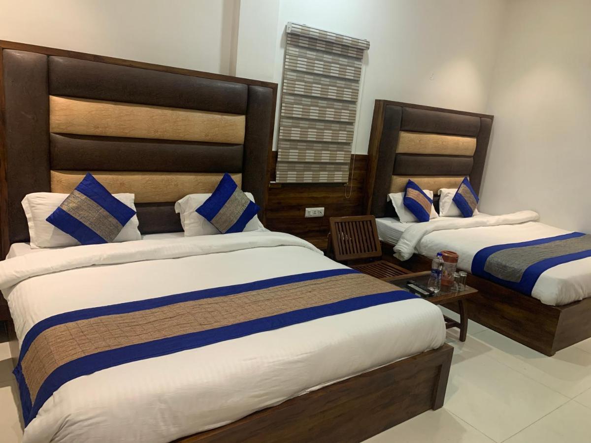 Hotel Sb Residency Amritsar Esterno foto