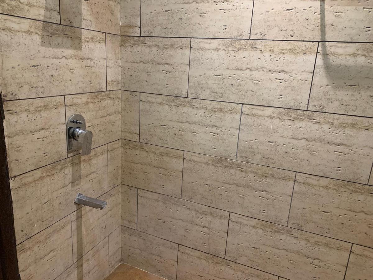 Hotel Sb Residency Amritsar Esterno foto