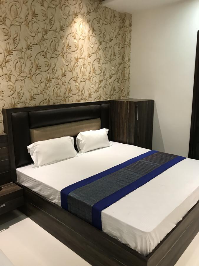 Hotel Sb Residency Amritsar Esterno foto